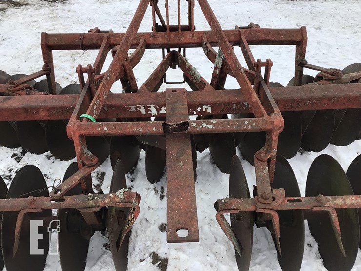 massey-ferguson-22-image-9