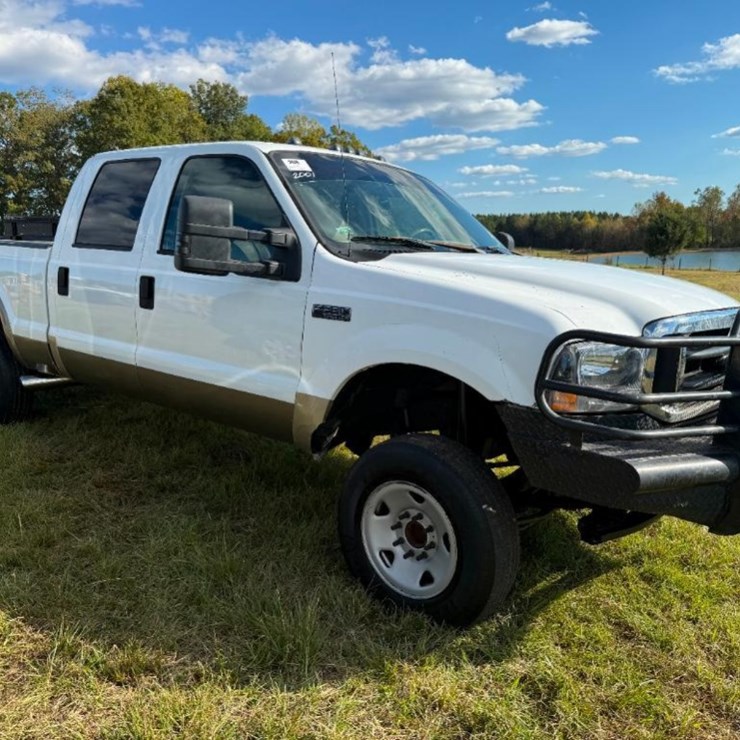 2001 FORD F250 LARIAT