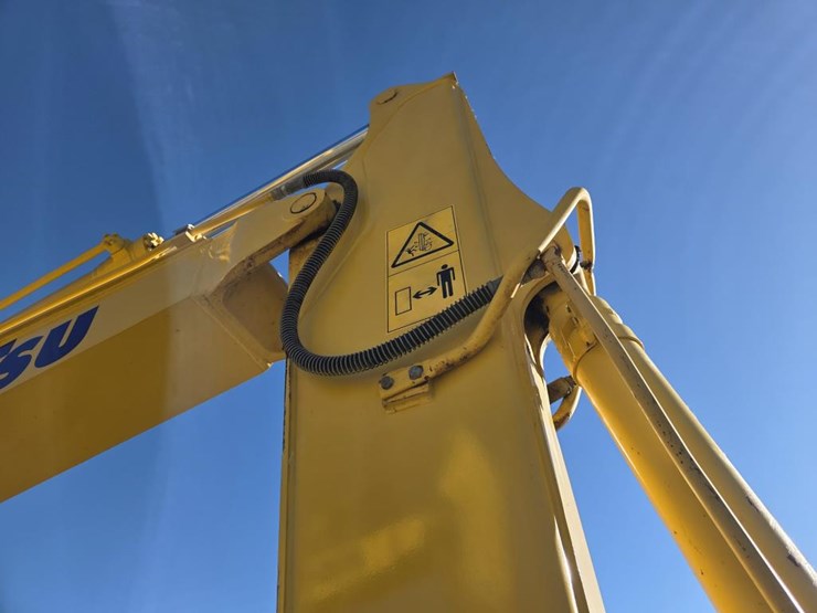 2021-komatsu-pc130-image-19