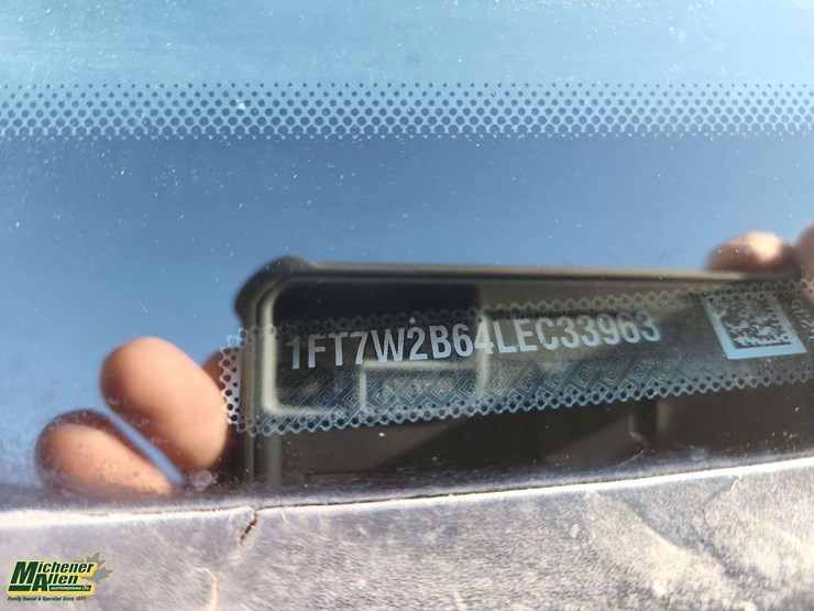 2020-ford-f250-image-8