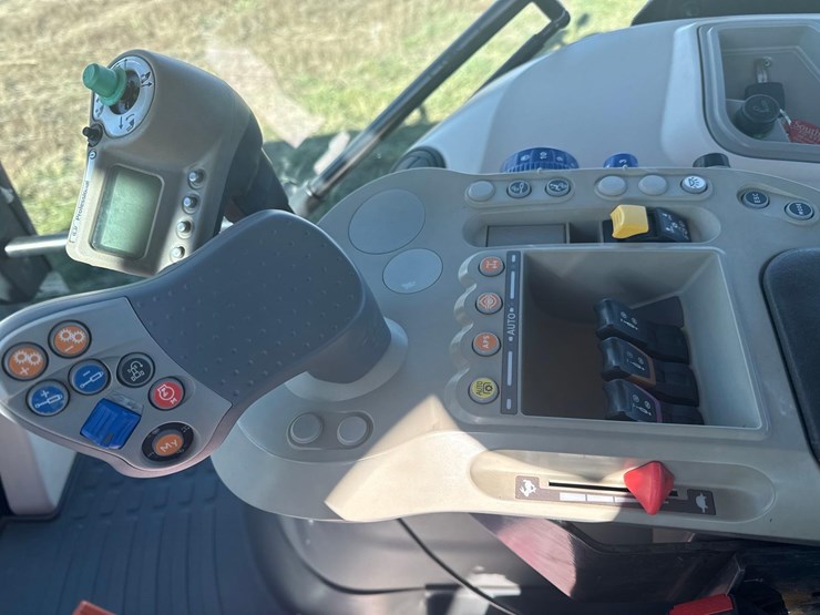 2014-mccormick-x7.680-image-35