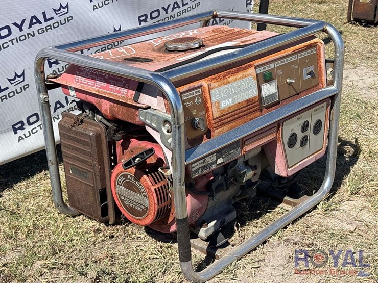 honda-em3500sx-portable-gasoline-generator-image-2