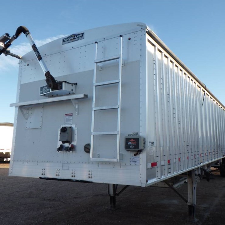 2021 CORNHUSKER ULTRALITE