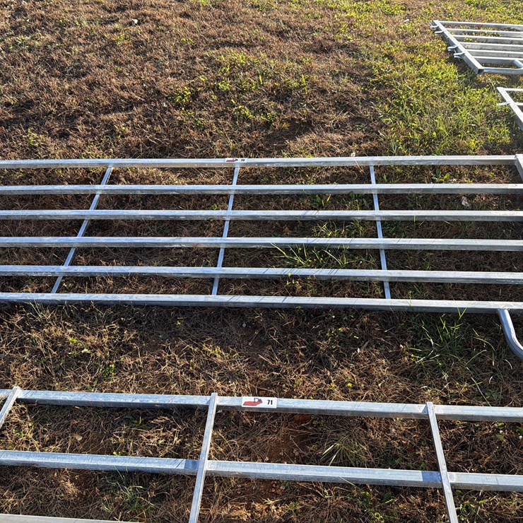 #70 • 12 FT Galvanized Heavy Duty Panel