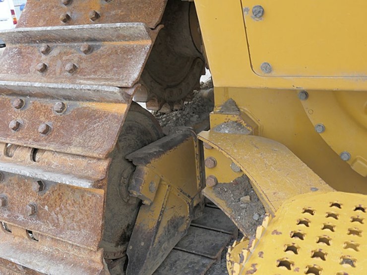 2015-caterpillar-d6n-xl-image-20