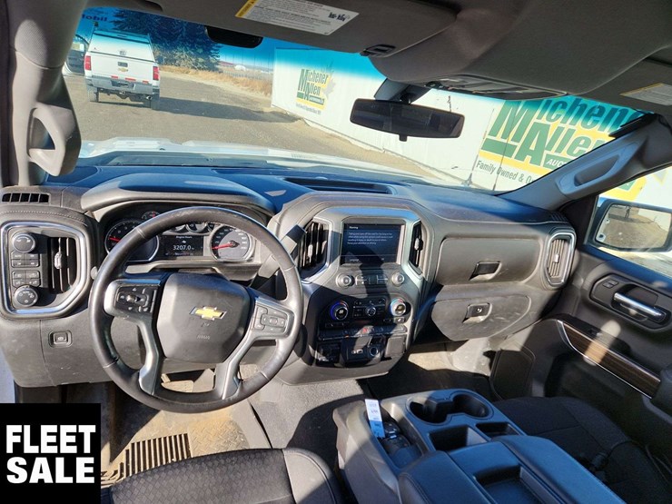 2019-chevrolet-silverado-1500-image-16