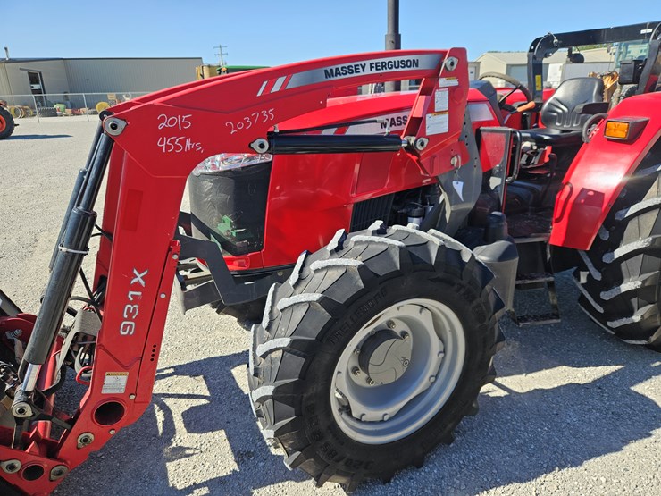 2015-massey-ferguson-4709-image-22