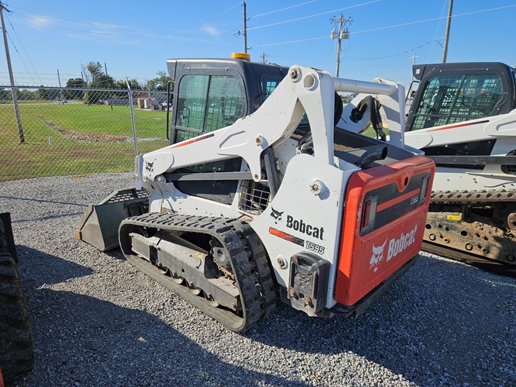 2016-bobcat-t595-image-16