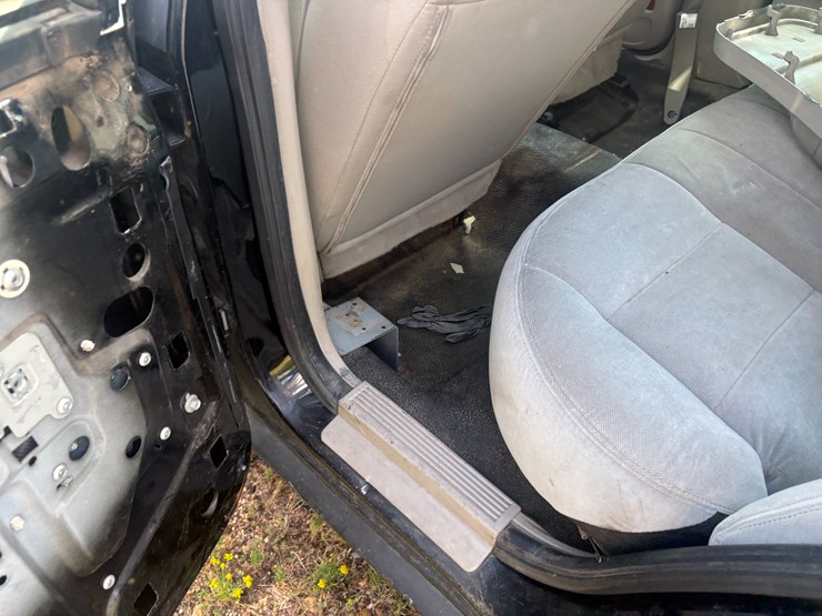 2010-link-175-image-16