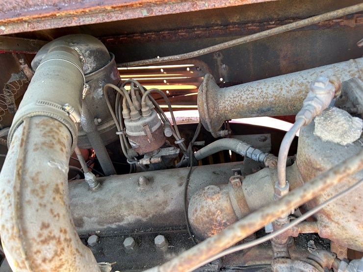 international-700-image-37