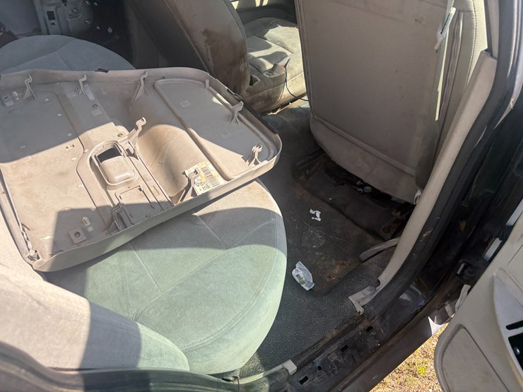 2010-link-175-image-23