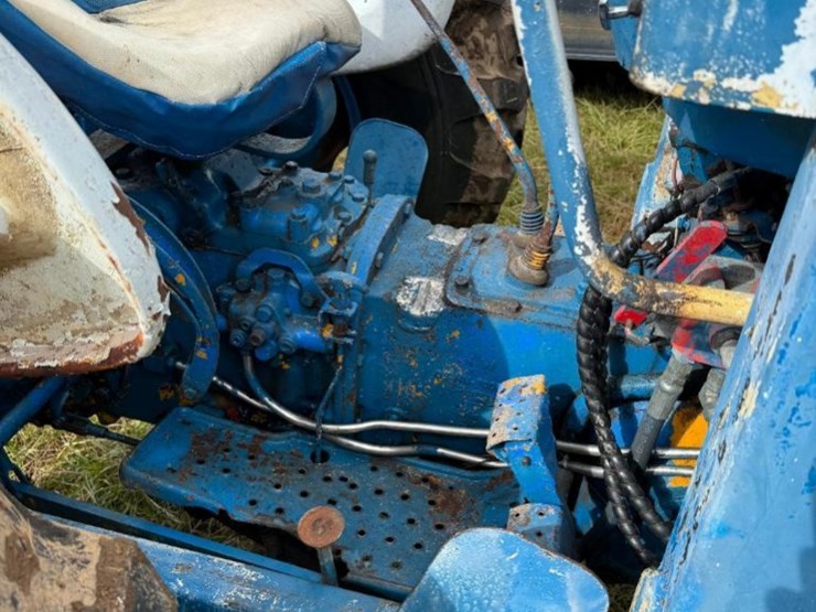 ford-tractor-image-15