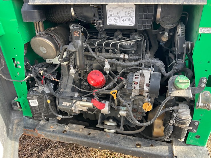 2020-bobcat-s550-image-10