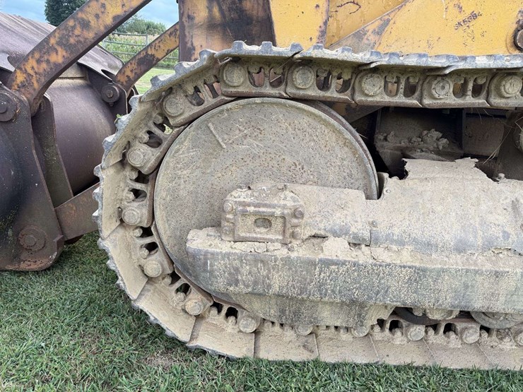 caterpillar-977h-pedal-steer-image-5