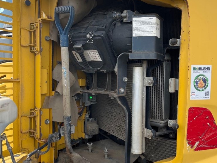 komatsu-pc138us-lc-image-38
