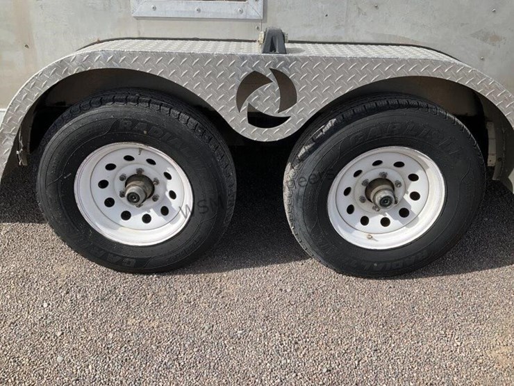 2010-cargo-wells-image-12