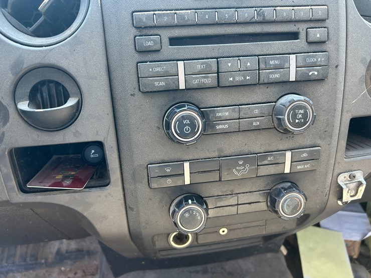 2010-ford-f150-image-32