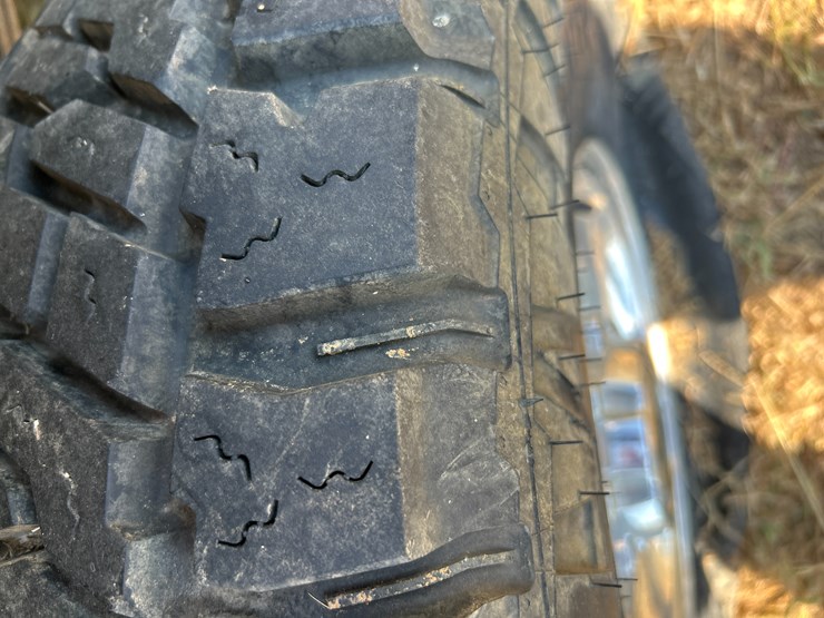 2000-ford-excursion-image-6