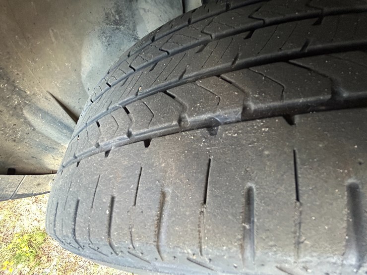 2013-ford-explorer-image-7