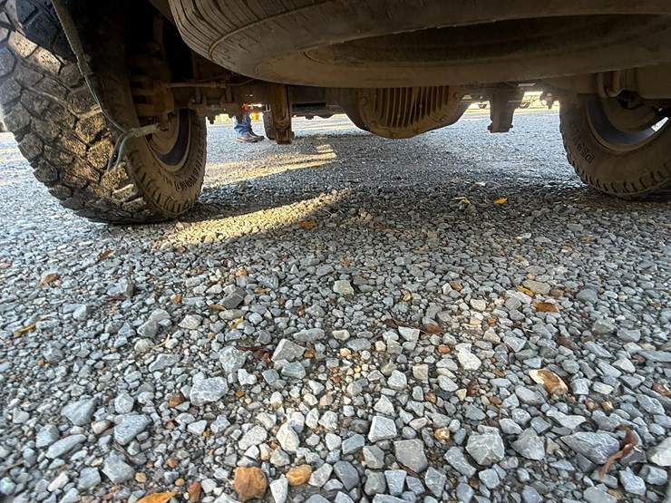 2011-ford-f250-image-12