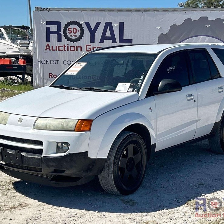 2004 SATURN VUE