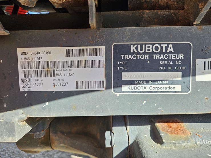 2018-kubota-m6s-111-image-21