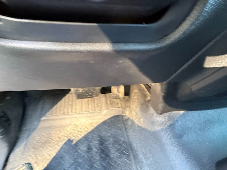 2013-ford-f150-image-42