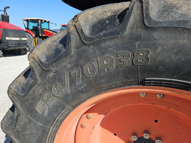 2013-kubota-m135gx-image-8