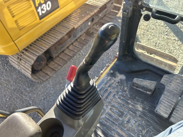 komatsu-pc360-lc-image-57