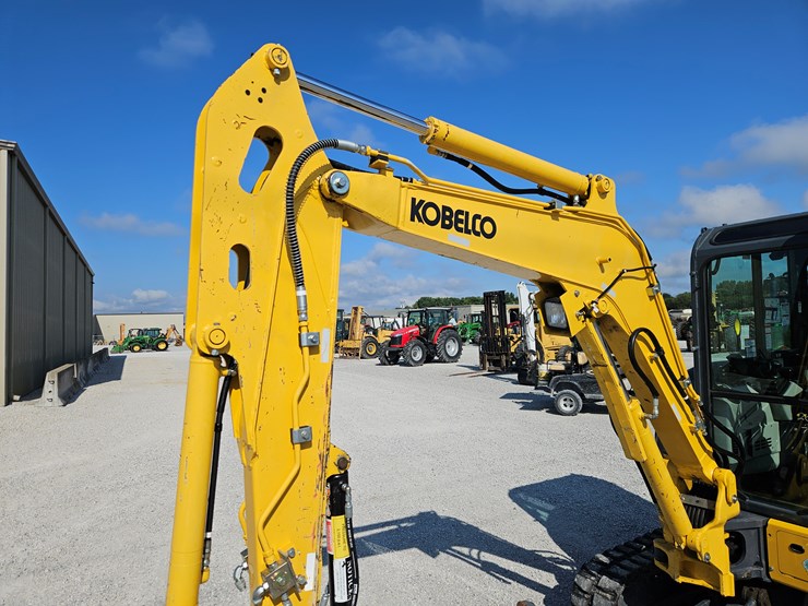 2021-kobelco-sk35sr-image-3