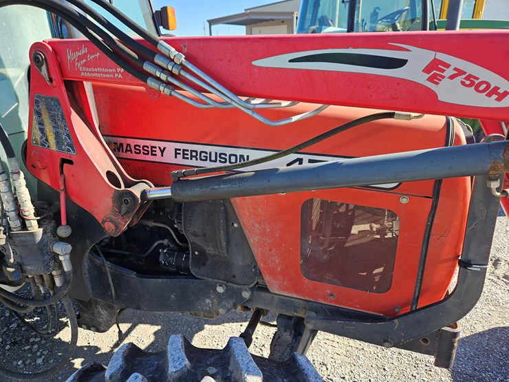 massey-ferguson-471-image-22