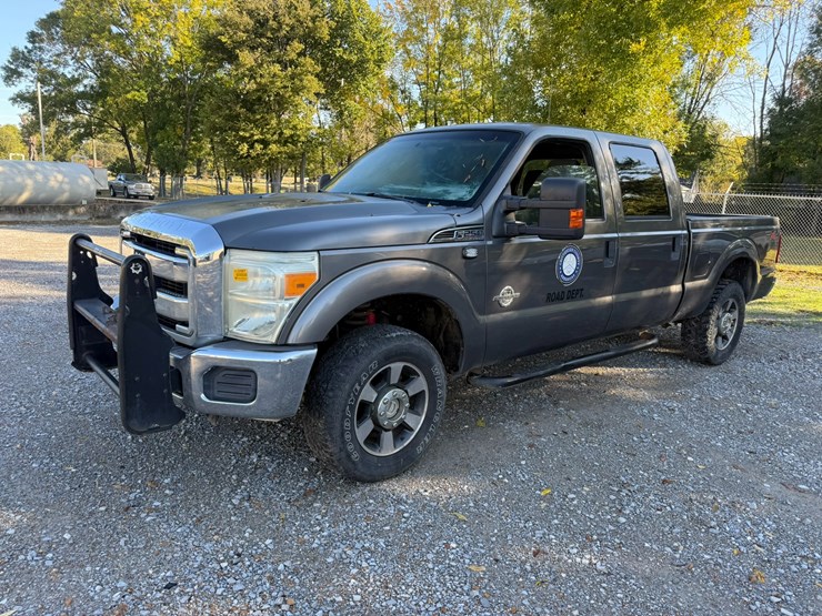 2011-ford-f250-image-1