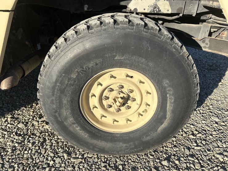 #5036-•-hummer-hmmwv-image-76
