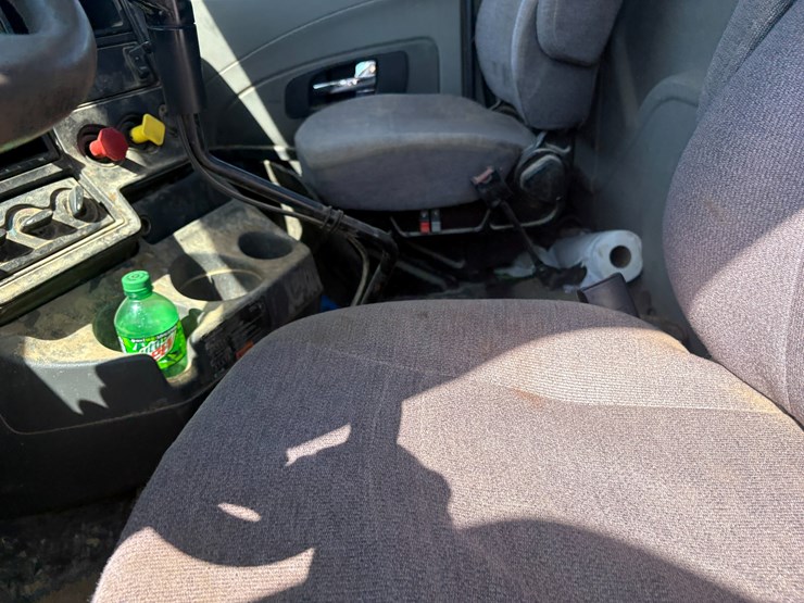 #22534-•-2014-freightliner-prostar-lf-687-t/a-daycab-truck-tractor-vin:-1hsdjsnr4eh099715-image-63