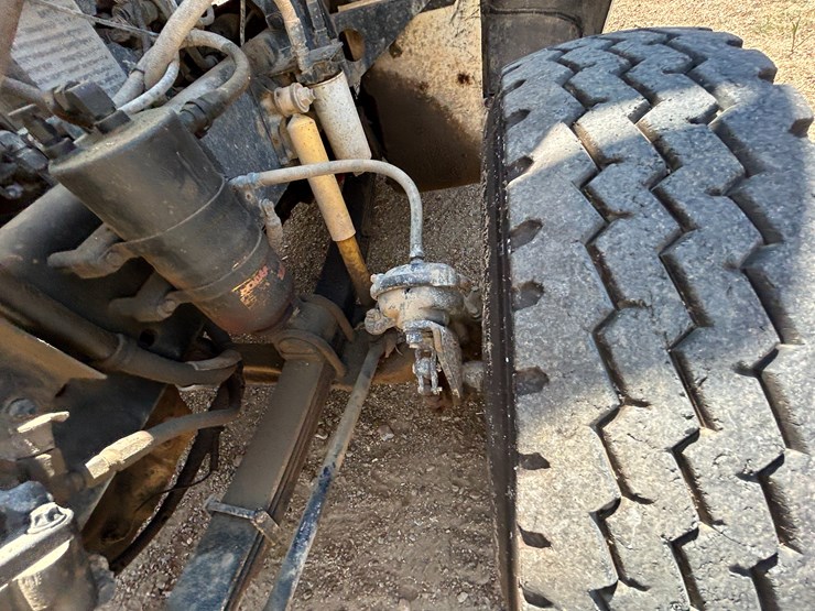 #22533-•-1994-freightliner-t/a-daycab-dump-truck-vin:-1fuyfdyb6rp462199-image-33