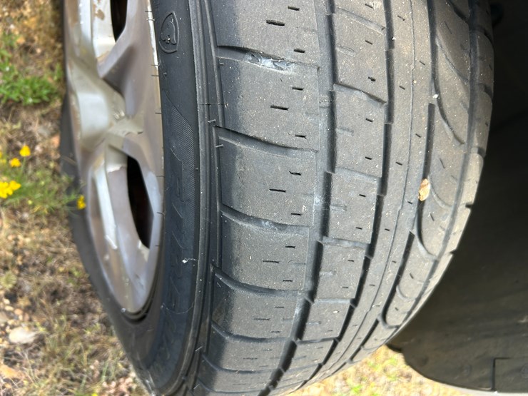 2013-ford-explorer-image-8