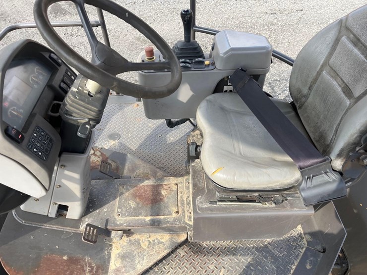 volvo-dd120b-image-17