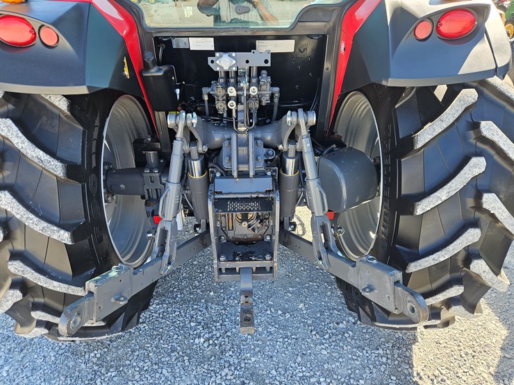 2020-massey-ferguson-6713-image-8