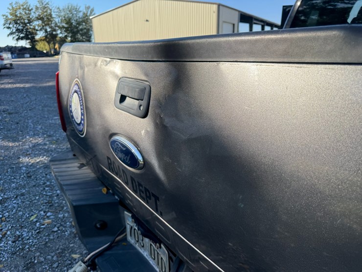 2011-ford-f250-image-22