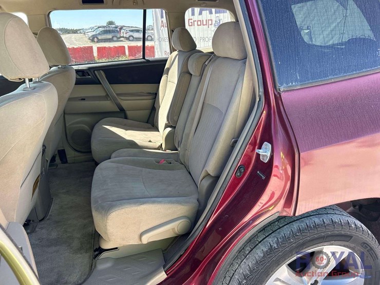 2009-toyota-highlander-image-16