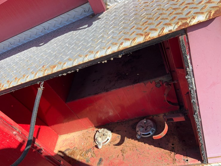 #22559-•-inop-1971-international-harvester-1800-s/a-daycab-fire-truck-vin:-416080g411147-image-24