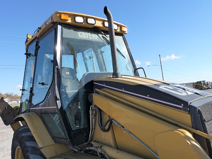 2006-caterpillar-420d-image-22