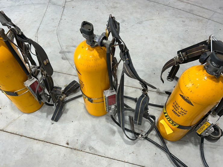 #22569-•-lot-of-(6)-scott-air-packs-image-5