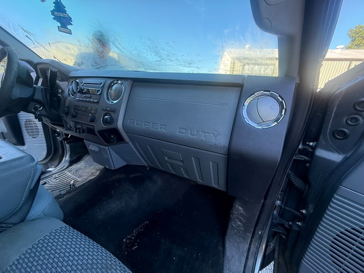 2011-ford-f250-image-49