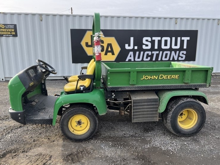 2019-john-deere-gator-image-7