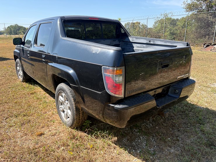 2006-honda-ridgeline-image-4