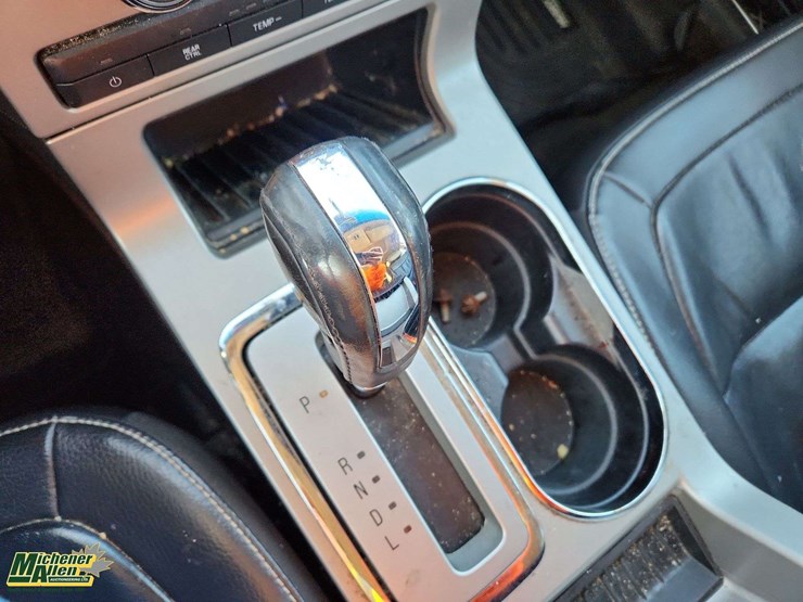 2010-ford-flex-image-8