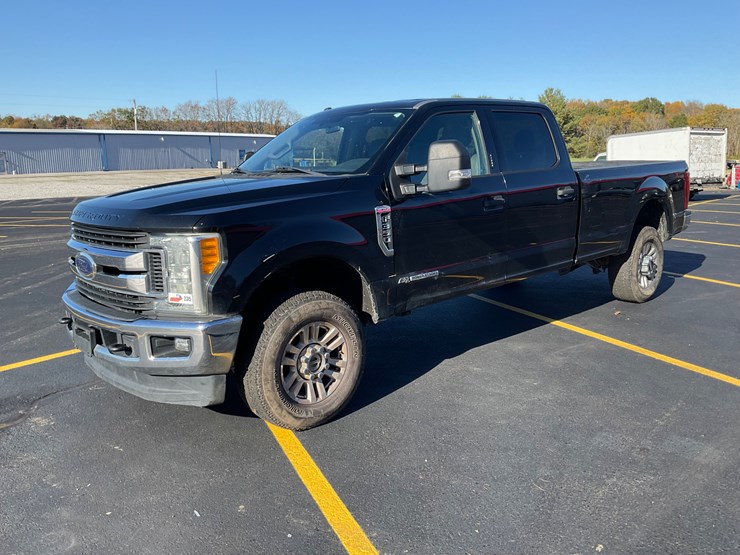 2017-ford-f350-image-1