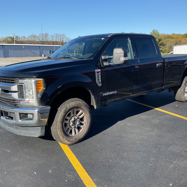 2017 FORD F350