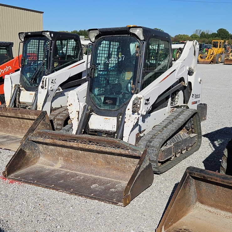 2016 BOBCAT T595